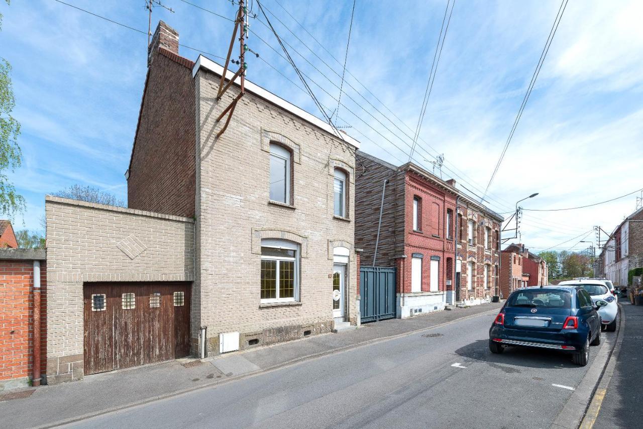 Malaka Home Anzin Экстерьер фото