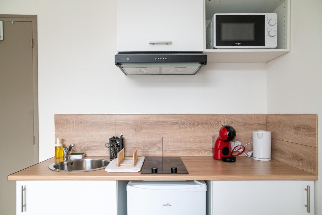 Malaka Home Anzin Экстерьер фото