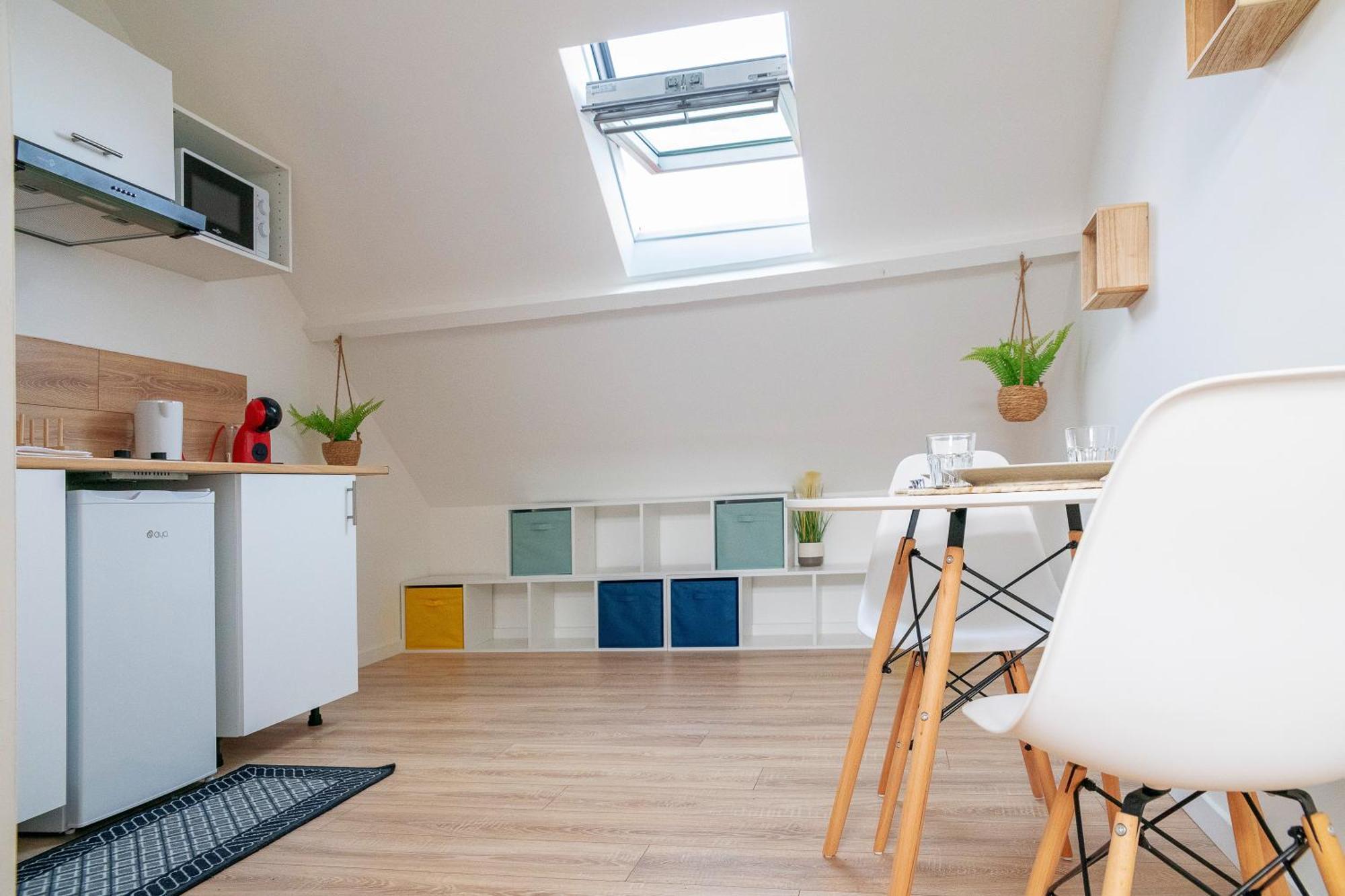 Malaka Home Anzin Экстерьер фото